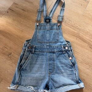 BDG urban outfitters overall shorts